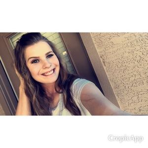 Meet your Posher, Madison